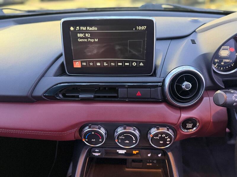 Mazda MX-5 RF 2.0 SKYACTIV-G Sport Nav Euro 6 2dr - U684