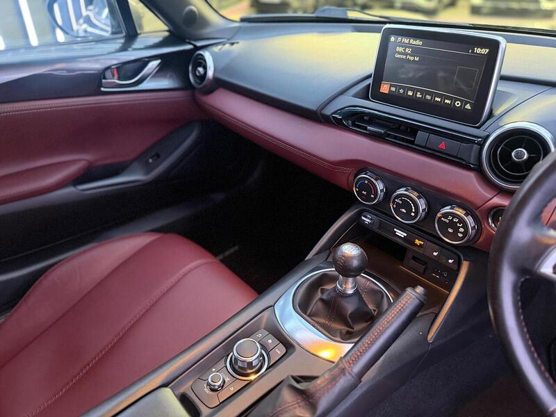 Mazda MX-5 RF 2.0 SKYACTIV-G Sport Nav Euro 6 2dr - U684