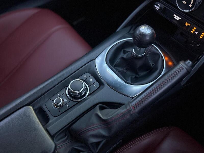 Mazda MX-5 RF 2.0 SKYACTIV-G Sport Nav Euro 6 2dr - U684