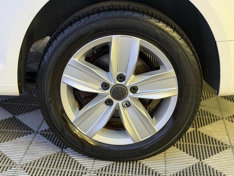 Volkswagen Caddy Maxi Life 2.0 TDI BlueMotion Tech DSG Euro 6 (s/s) 5dr - U686