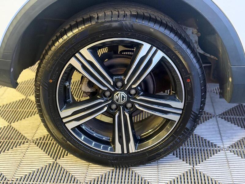 MG MG ZS 1.5 VTi-TECH Limited Edition Euro 6 (s/s) 5dr - U688