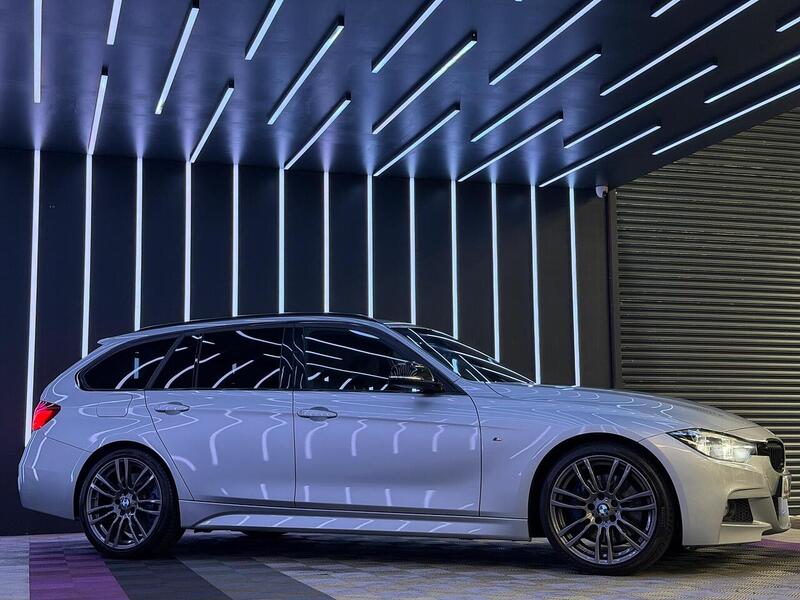 BMW 3 Series 2.0 320i M Sport Shadow Edition Touring Euro 6 (s/s) 5dr - U690