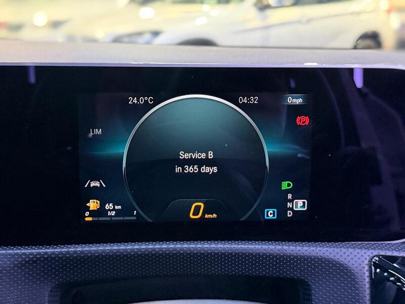 Mercedes-Benz A Class 1.5 A180d AMG Line (Executive) 7G-DCT Euro 6 (s/s) 5dr - U694
