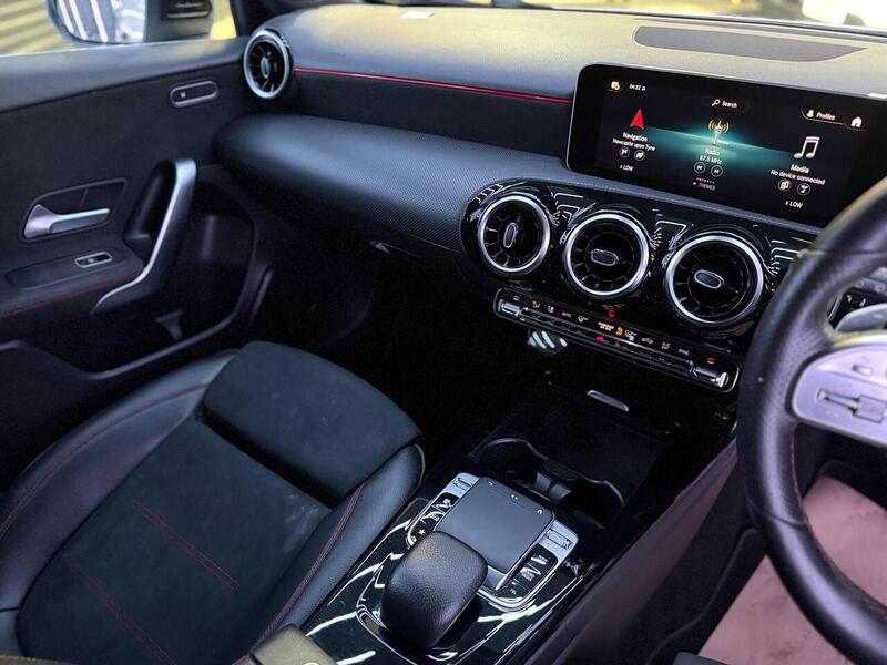 Mercedes-Benz A Class 1.5 A180d AMG Line (Executive) 7G-DCT Euro 6 (s/s) 5dr - U694