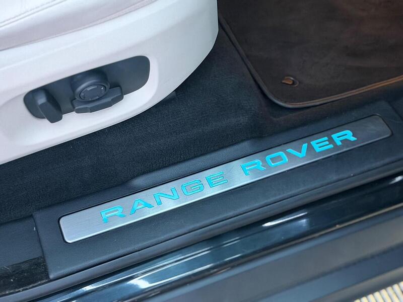 Land Rover Range Rover Evoque 2.0 TD4 HSE Dynamic Auto 4WD Euro 6 (s/s) 5dr - U697
