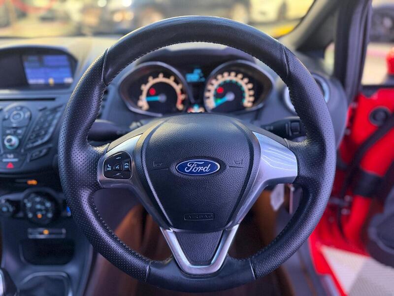 Ford Fiesta 1.0T EcoBoost ST-Line Euro 6 (s/s) 3dr - U698
