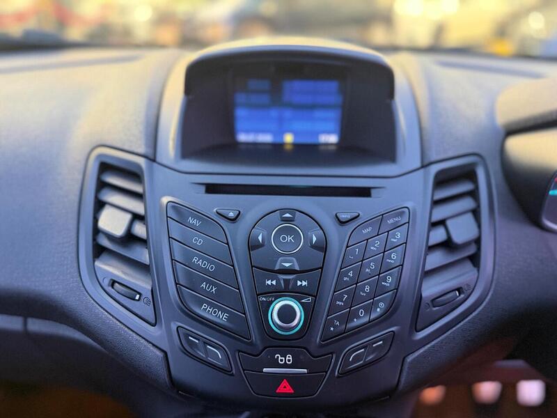 Ford Fiesta 1.0T EcoBoost ST-Line Euro 6 (s/s) 3dr - U698