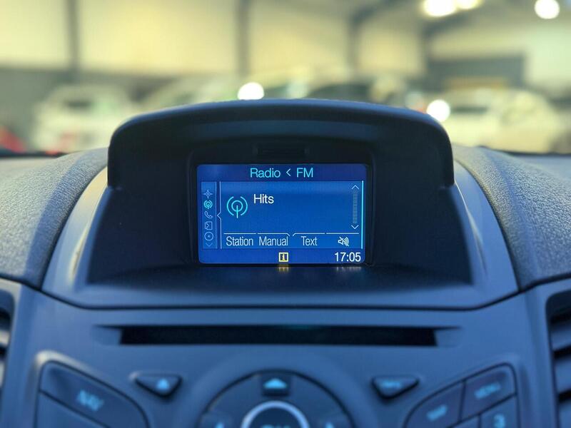 Ford Fiesta 1.0T EcoBoost ST-Line Euro 6 (s/s) 3dr - U698