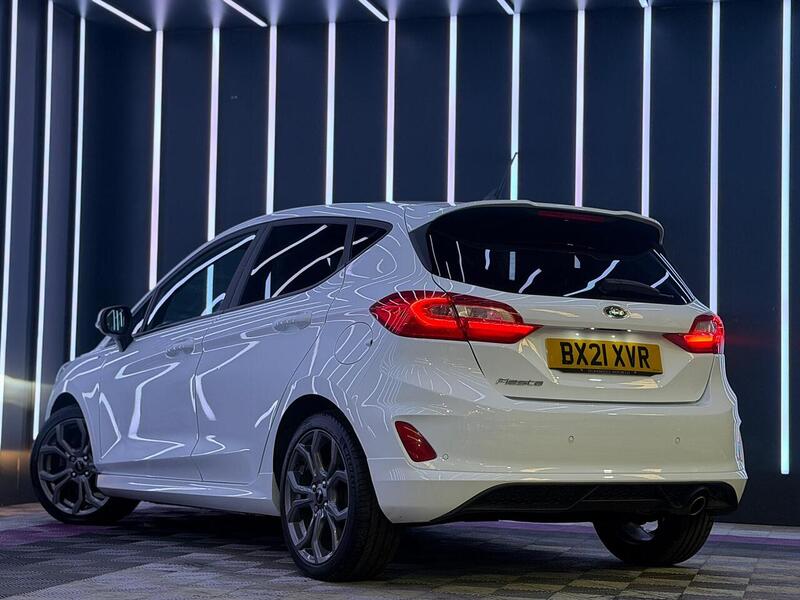 Ford Fiesta 1.0T EcoBoost ST-Line Edition Euro 6 (s/s) 5dr - U701