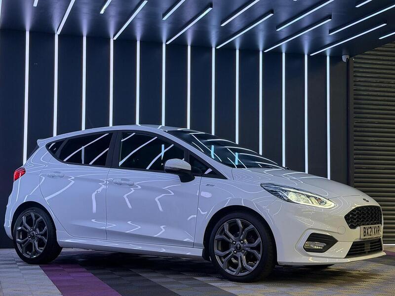 Ford Fiesta 1.0T EcoBoost ST-Line Edition Euro 6 (s/s) 5dr - U701