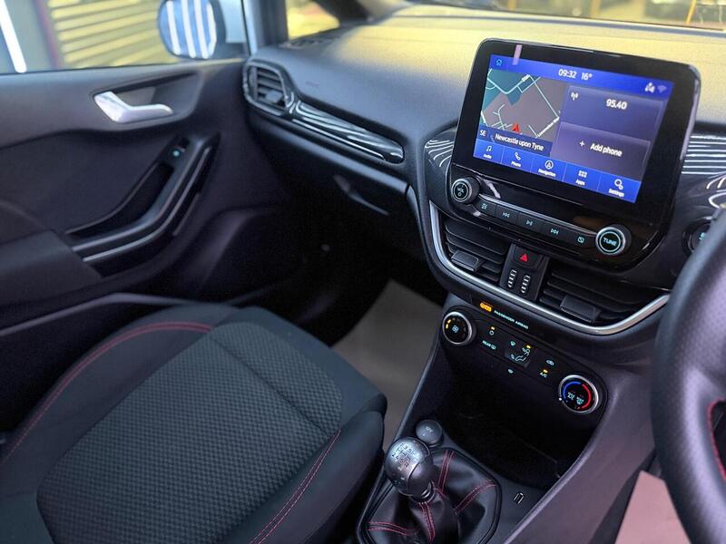 Ford Fiesta 1.0T EcoBoost ST-Line Edition Euro 6 (s/s) 5dr - U701