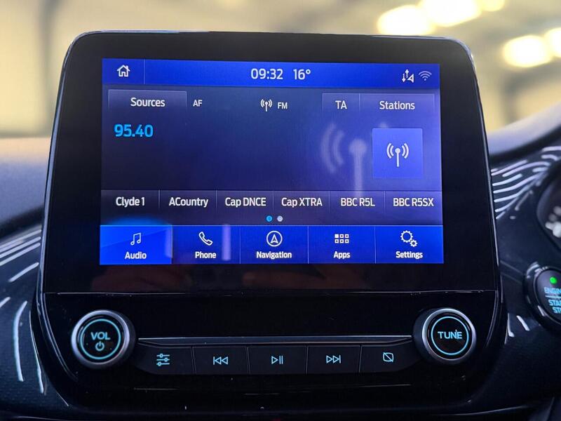 Ford Fiesta 1.0T EcoBoost ST-Line Edition Euro 6 (s/s) 5dr - U701