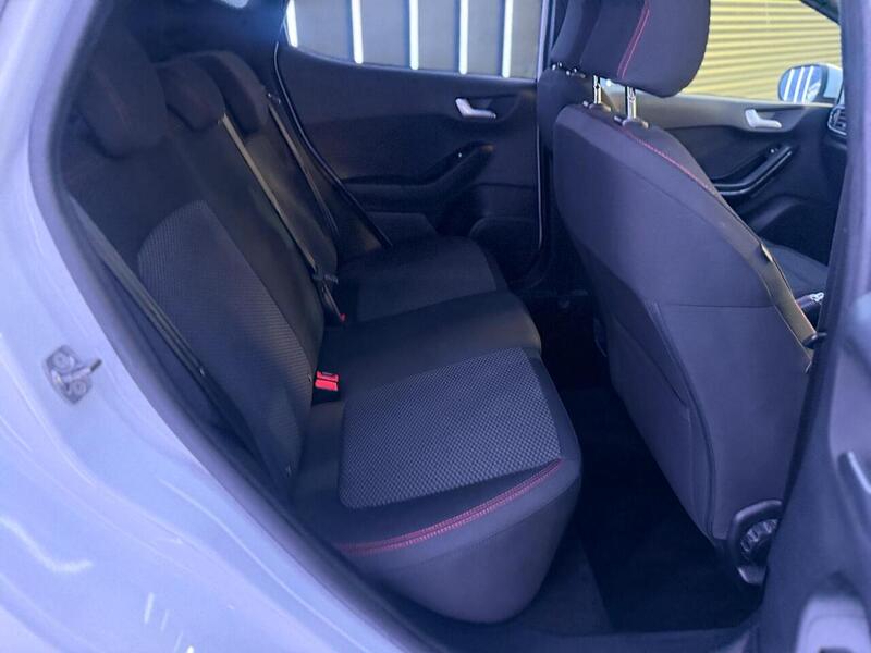 Ford Fiesta 1.0T EcoBoost ST-Line Edition Euro 6 (s/s) 5dr - U701