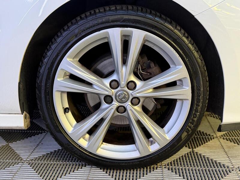 Vauxhall Astra 1.6 CDTi BiTurbo SRi VX Line Nav Euro 6 (s/s) 5dr - U705