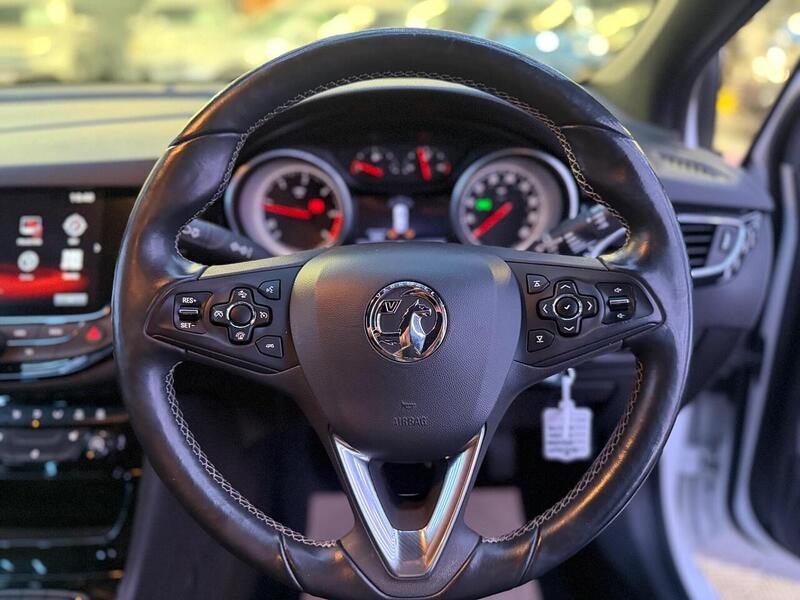 Vauxhall Astra 1.6 CDTi BiTurbo SRi VX Line Nav Euro 6 (s/s) 5dr - U705