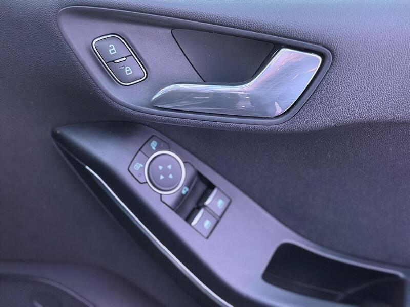 Ford Fiesta 1.0T EcoBoost Titanium Euro 6 (s/s) 5dr - U708