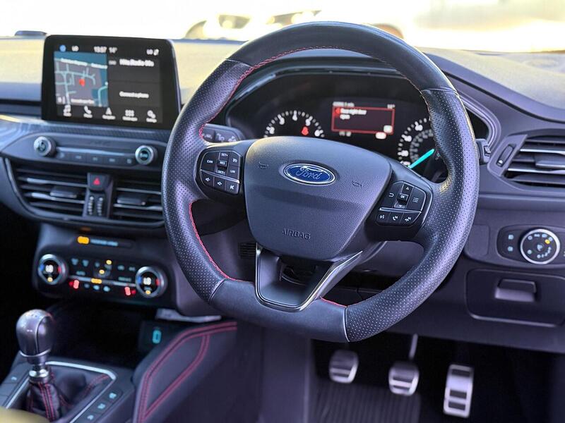 Ford Focus 1.0T EcoBoost ST-Line X Euro 6 (s/s) 5dr - U710