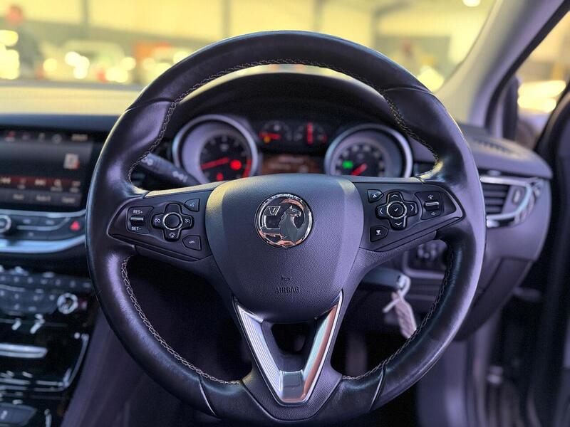 Vauxhall Astra 1.4i Turbo Elite Nav Euro 6 5dr - U711