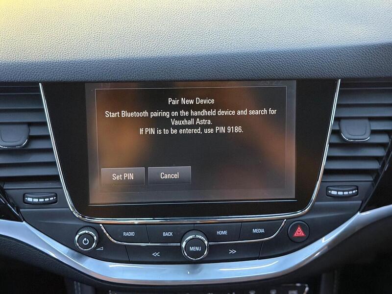 Vauxhall Astra 1.4i Turbo Elite Nav Euro 6 5dr - U711