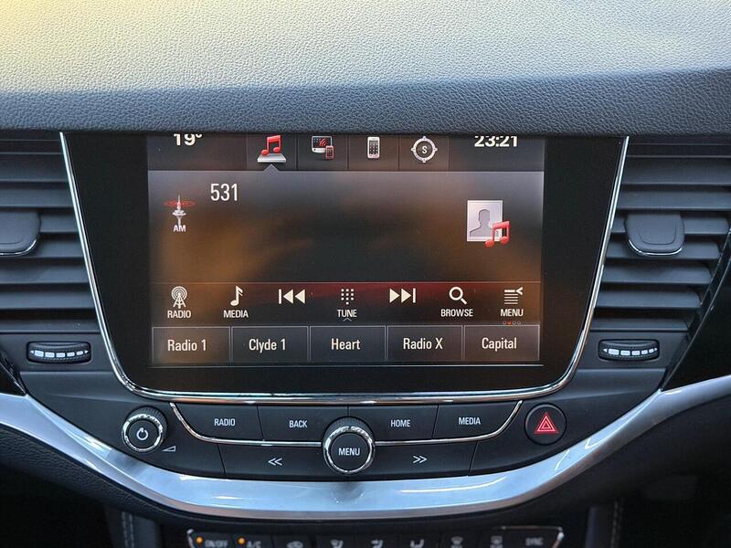 Vauxhall Astra 1.4i Turbo Elite Nav Euro 6 5dr - U711