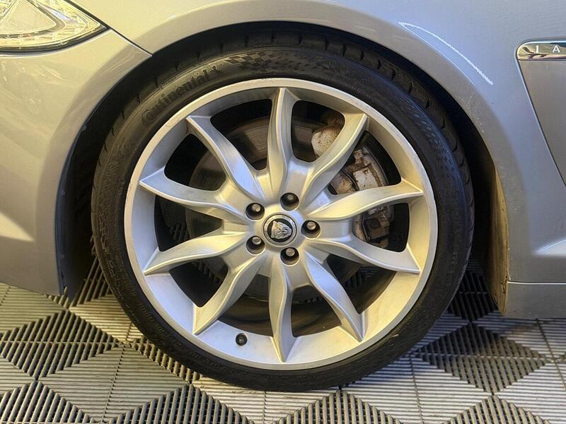 Jaguar XF 3.0d S V6 Premium Luxury Auto Euro 5 4dr - U713
