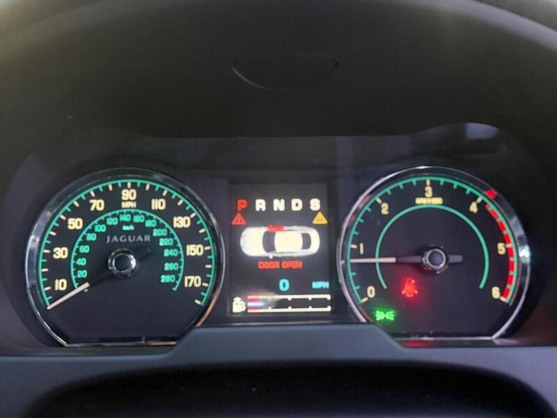 Jaguar XF 3.0d S V6 Premium Luxury Auto Euro 5 4dr - U713