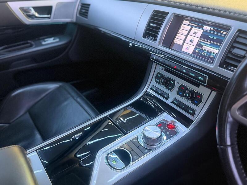 Jaguar XF 3.0d S V6 Premium Luxury Auto Euro 5 4dr - U713