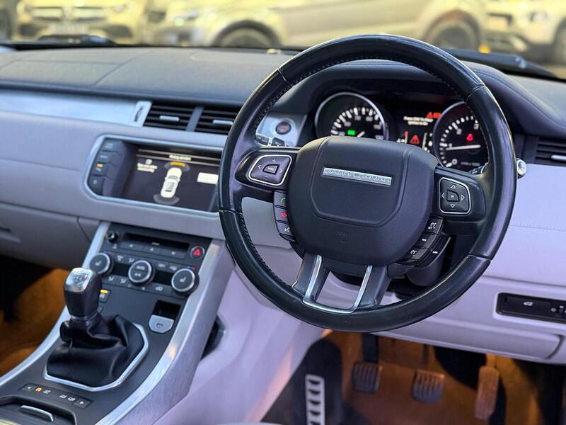 Land Rover Range Rover Evoque 2.2 SD4 Pure Tech 4WD Euro 5 (s/s) 5dr - U715