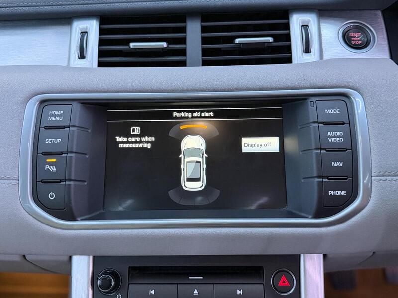 Land Rover Range Rover Evoque 2.2 SD4 Pure Tech 4WD Euro 5 (s/s) 5dr - U715