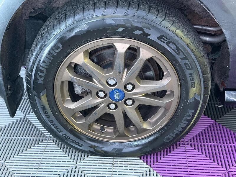 Ford Transit Connect 1.5 230 EcoBlue Trend Crew Van Auto L2 Euro 6 (s/s) 6dr - U717