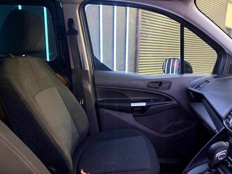 Ford Transit Connect 1.5 230 EcoBlue Trend Crew Van Auto L2 Euro 6 (s/s) 6dr - U717