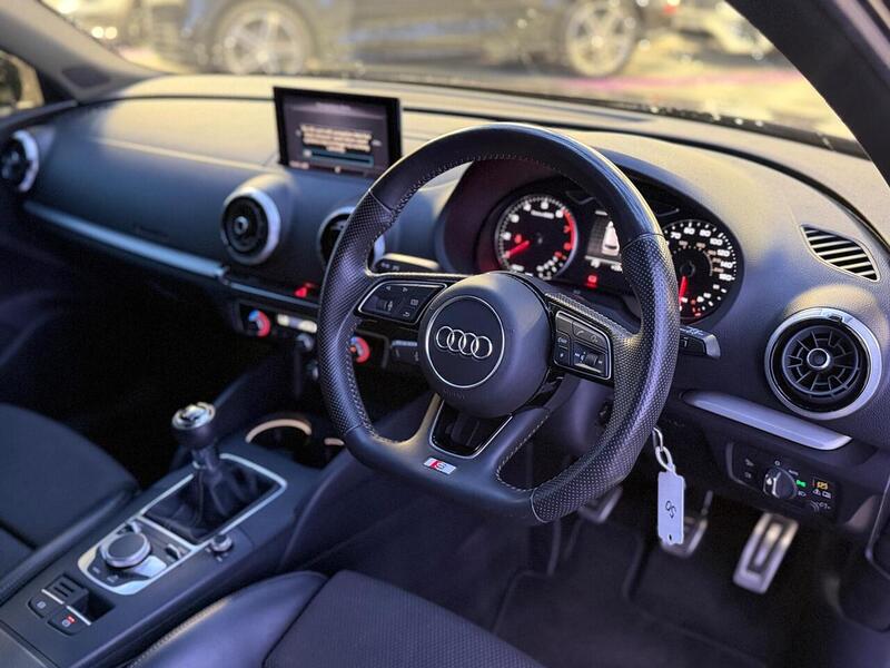 Audi A3 1.0 TFSI S line Sportback Euro 6 (s/s) 5dr - U727