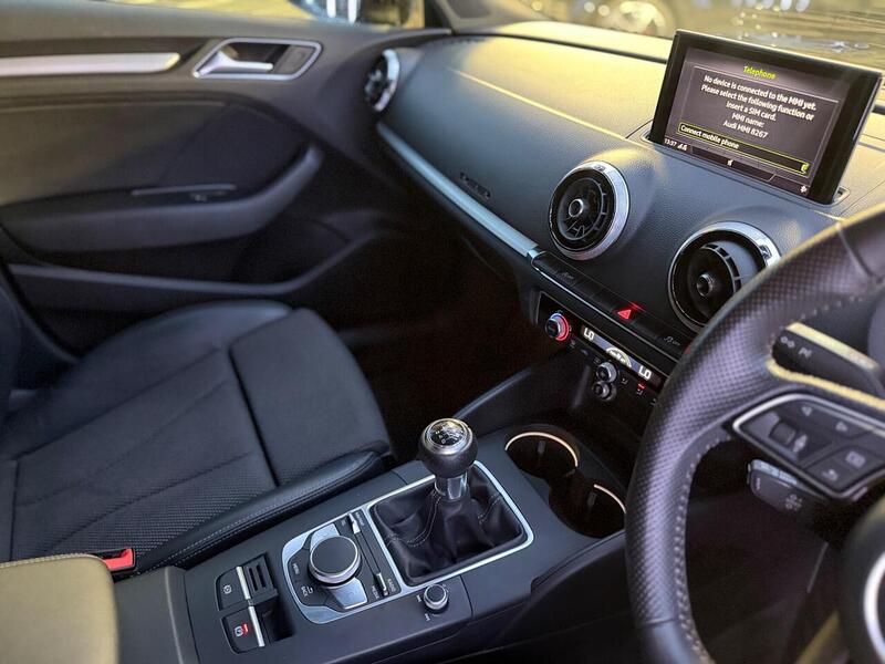 Audi A3 1.0 TFSI S line Sportback Euro 6 (s/s) 5dr - U727