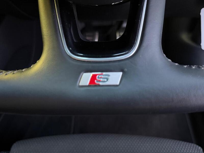 Audi A3 1.0 TFSI S line Sportback Euro 6 (s/s) 5dr - U727