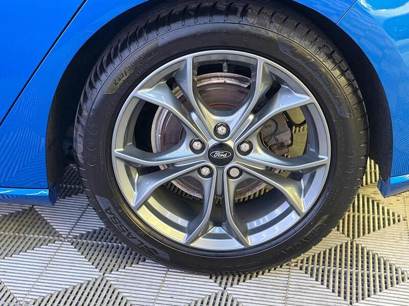 Ford Focus 1.0T EcoBoost ST-Line Euro 6 (s/s) 5dr - U730
