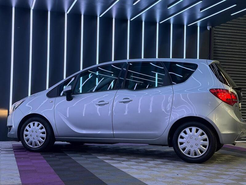 Vauxhall Meriva 1.4i Turbo Exclusiv Auto Euro 6 5dr - U733