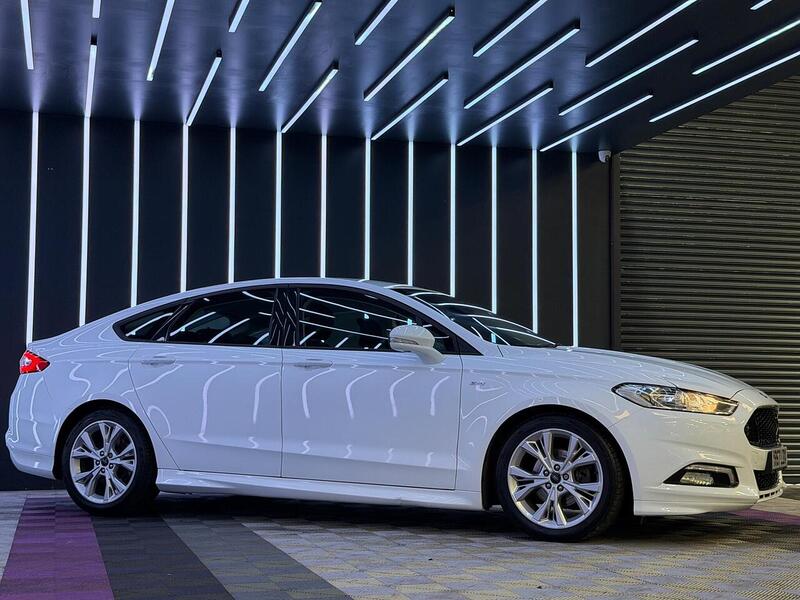 Ford Mondeo 2.0 TDCi ST-Line Euro 6 (s/s) 5dr - U737