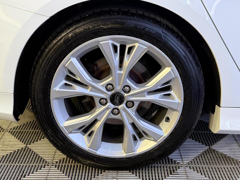 Ford Mondeo 2.0 TDCi ST-Line Euro 6 (s/s) 5dr - U737