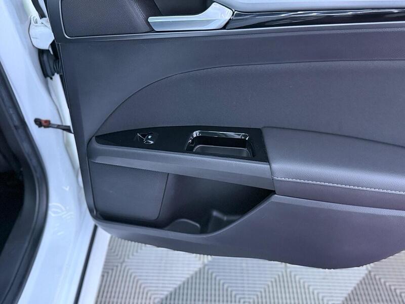 Ford Mondeo 2.0 TDCi ST-Line Euro 6 (s/s) 5dr - U737