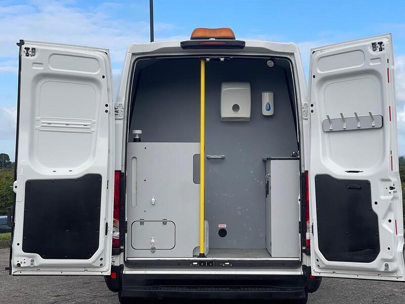 Iveco Daily Daily 2.3 TD 14V 35S 3520 (Business) L2 H2 5dr - U74