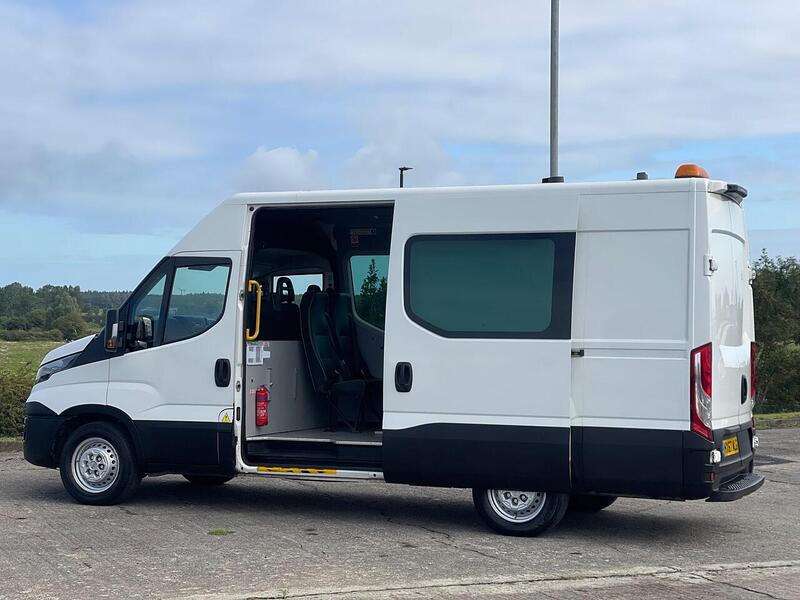 Iveco Daily Daily 2.3 TD 14V 35S 3520 (Business) L2 H2 5dr - U74