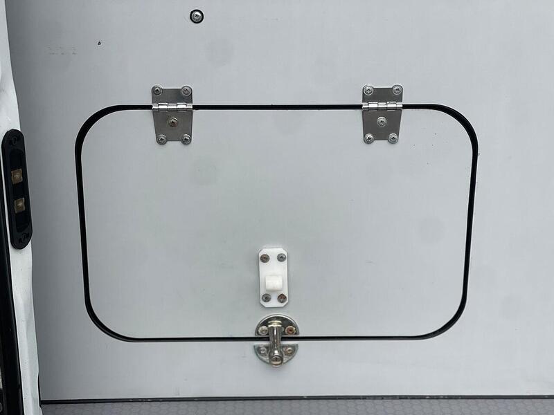 Iveco Daily Daily 2.3 TD 14V 35S 3520 (Business) L2 H2 5dr - U74