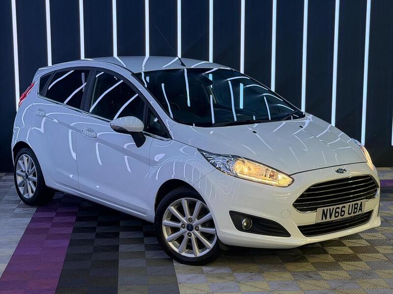 Ford Fiesta 1.0T EcoBoost Titanium Euro 6 (s/s) 5dr - U741