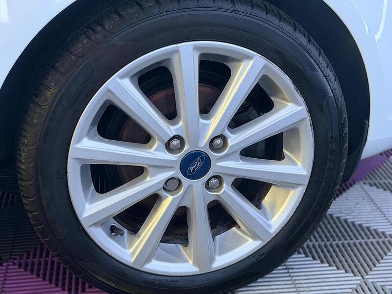Ford Fiesta 1.0T EcoBoost Titanium Euro 6 (s/s) 5dr - U741