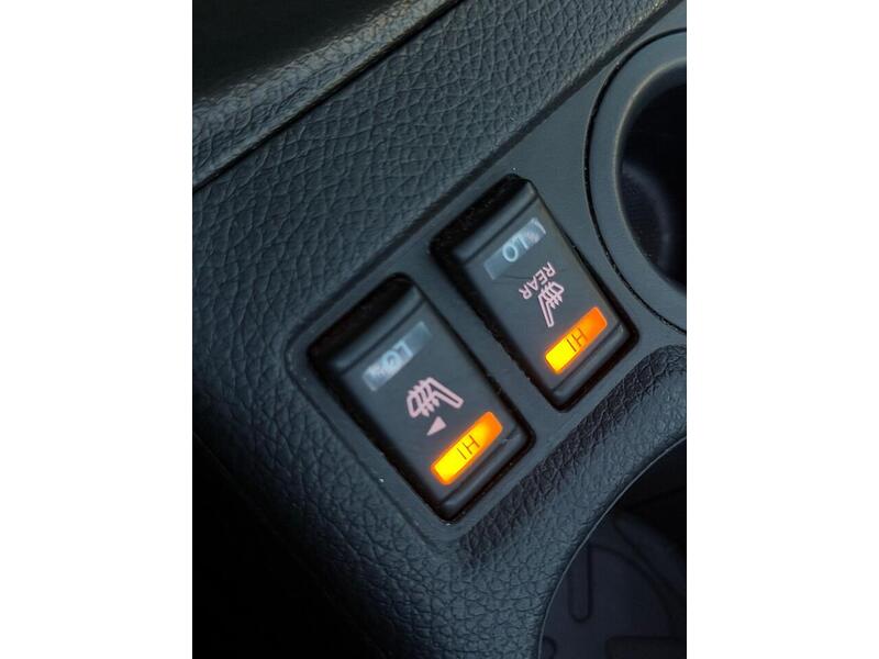 Nissan X-Trail 1.7 dCi Tekna CVT Euro 6 (s/s) 5dr - U746