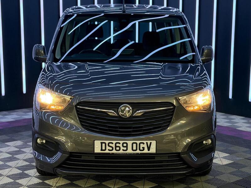 Vauxhall Combo Life 1.5 Turbo D BlueInjection Energy Auto Euro 6 (s/s) 5dr - U749
