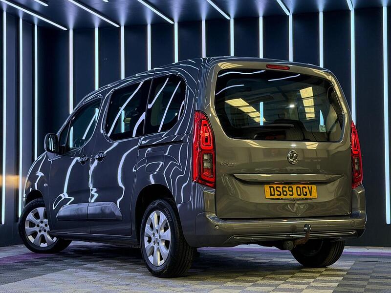 Vauxhall Combo Life 1.5 Turbo D BlueInjection Energy Auto Euro 6 (s/s) 5dr - U749