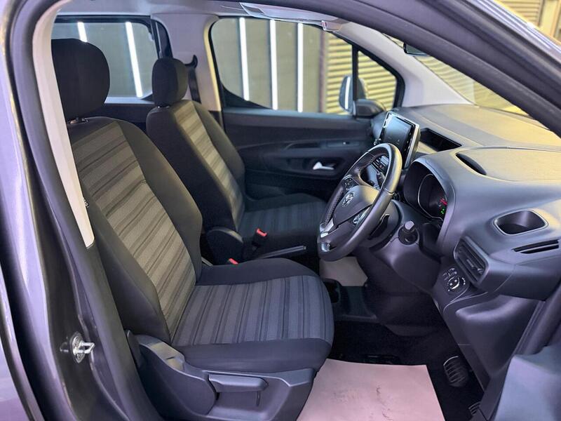 Vauxhall Combo Life 1.5 Turbo D BlueInjection Energy Auto Euro 6 (s/s) 5dr - U749