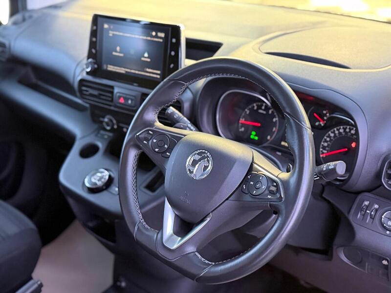 Vauxhall Combo Life 1.5 Turbo D BlueInjection Energy Auto Euro 6 (s/s) 5dr - U749