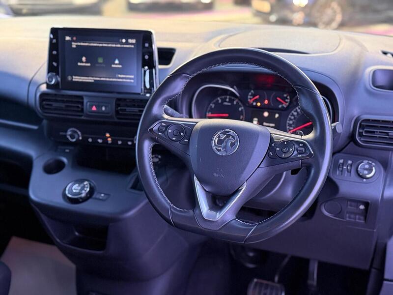 Vauxhall Combo Life 1.5 Turbo D BlueInjection Energy Auto Euro 6 (s/s) 5dr - U749